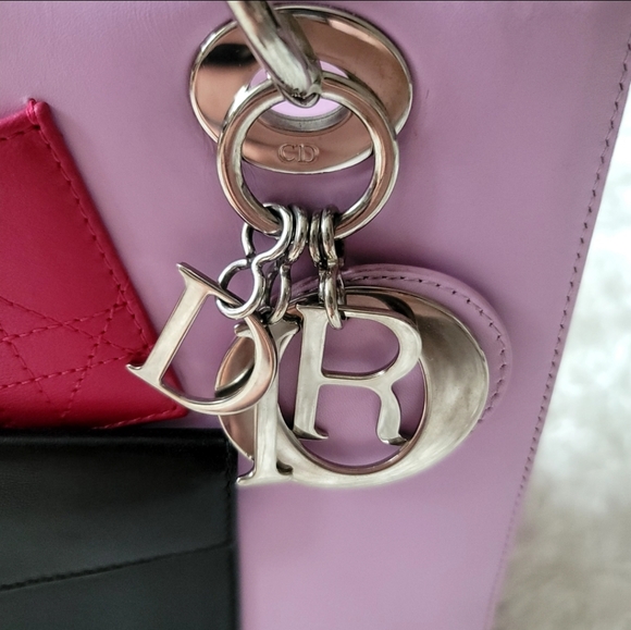 SOLD Lady Dior medium pocket bag - Picture 3 of 13